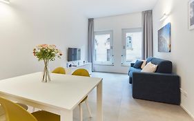 Cozy Meravigli Apartment - Pleasant Walk Between Duomo And Castello